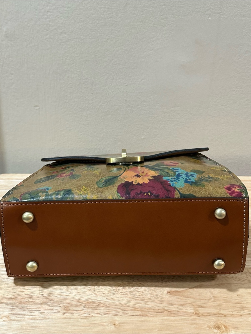 Patricia Nash Vintage Victorian Garden Collection Chauny Floral Satchel - Picture 7 of 15